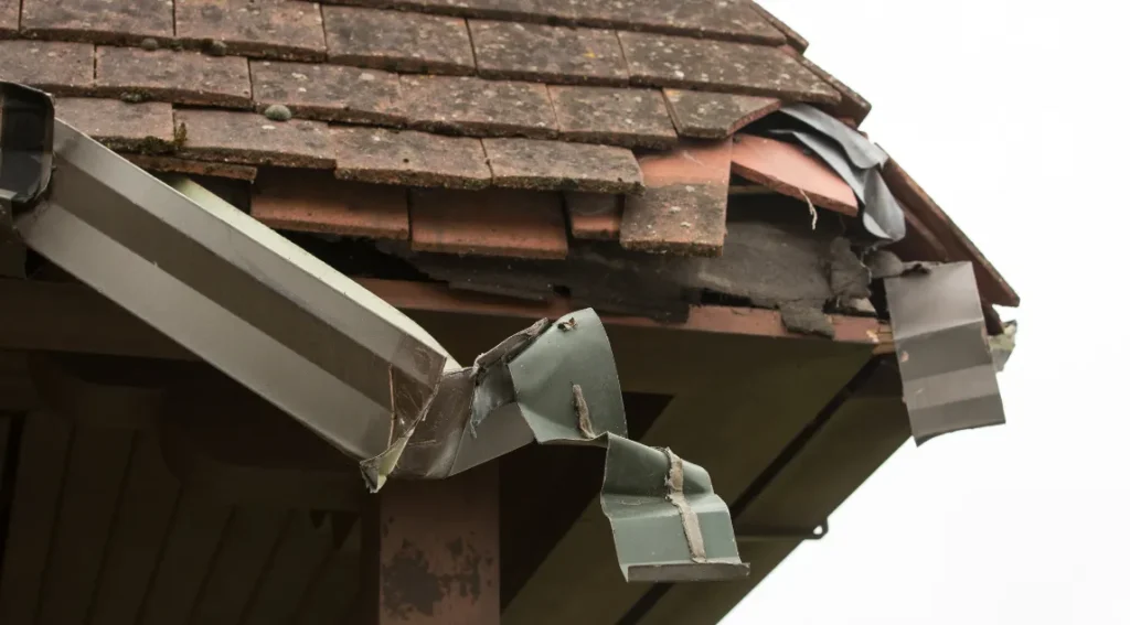 What to Do If Your Roof Is Damaged in a Storm